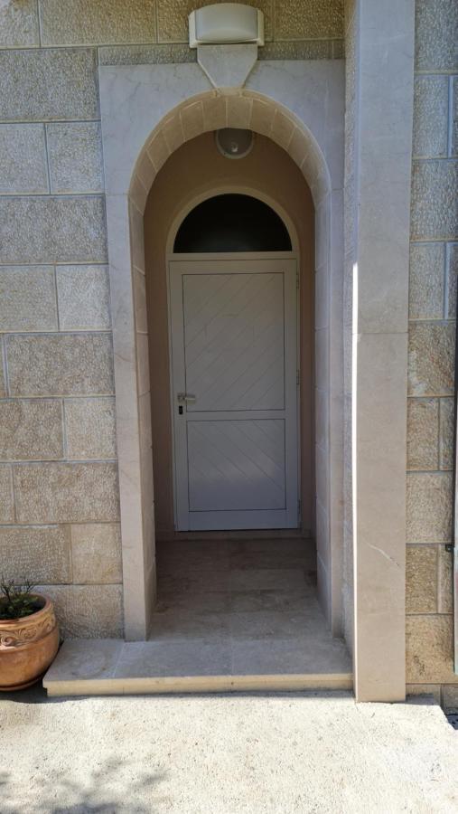 Apartmani Dami Novalja Exterior photo